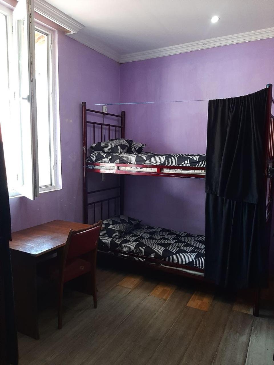 Everyday Cat Hostel Μπατούμι Εξωτερικό φωτογραφία